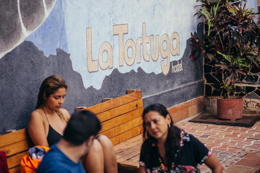 La Tortuga Hostel Taganga Bagian luar foto